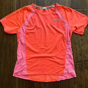 Under Armour top